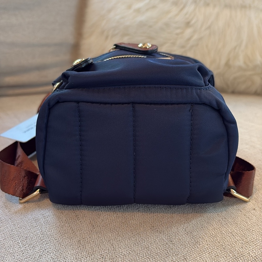 New w/Tags Marc New York Andrew Marc Navy Mini Zipper Backpack - Picture 10 of 16